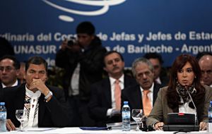 In spite of tense moments the summit tabled by Cristina Kirchner had all twelve presidents round an only table (Photo EFE)