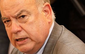 OAS chief Jose Miguel Insulza is expected Tuesday in Tegucigalpa