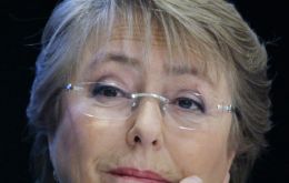 Economic management in the midst of the global crisis was the winning ace for President Bachelet