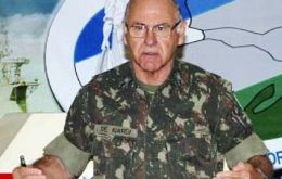 General Carlos De Nardi, training for dissuasion