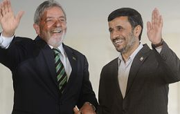 Lula da Silva and Ahmadinejad: “I talk with everybody”
