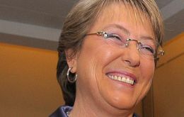 The incumbent candidate must appeal to President Bachelet’s popularity