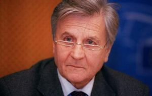 ECB President Jean Claude Trichet trying to defend Greece 