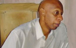 Cuban dissident on hunger strike Guillermo Fariñas at the heart of the controversy  