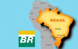 The pre-salt region runs 800 kilometres along the Brazilian coast 