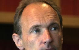 Sir Tim Berners-Lee: a working democracy needs an informed electorate 