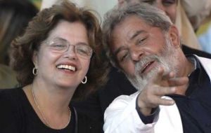 The president next to Dilma Rousseff the incumbent candidate for next October 