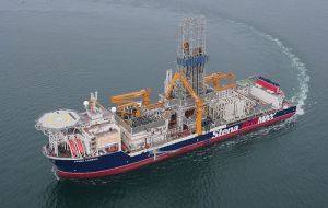 Stena DrillMax considered a state of the art vessel-rig currently is operating in Brazilian waters 