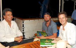 Leonardo Di Caprio and Edward Norton with Vice president Lenin Moreno 