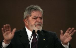 Lula da Silva has been sending letters to world leaders 