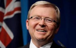 Prime Minster Kevin Rudd: whales to help with polls claim Greens  