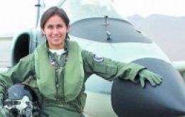 Karina is also the first Chilean female war pilot 