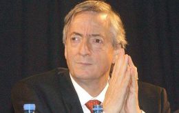 Nestor Kirchner is scheduled to address the congressional meeting 