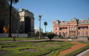 Argentina’s capital Plaza de Mayo and Government House 