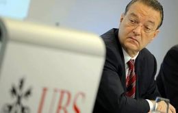UBS Chief Executive Officer Oswald Gruebel praised approval of the treaty 