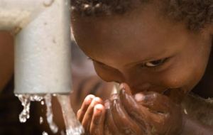 According to UN 900 million people world wide to not have access to clean water 