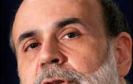 Fed chief Ben Bernanke concerned with high unemployment and deflation  