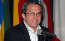 Ecuadorian Foreign Affairs minister Ricardo Patiño