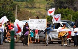 Rapa Nui indigenous clans fear an influx of ‘aliens’ and threat to environment  