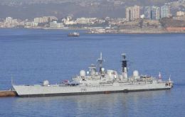 HMS Gloucester a special guest of the event in the Valaparaiso bay