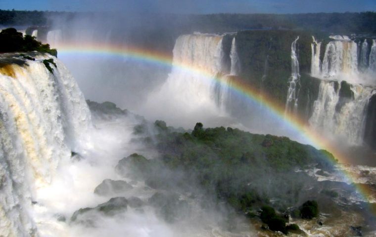 The spectacular falls in the border area of Argentina, Brazil and Paraguay