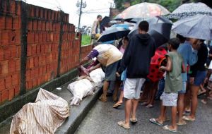 The heaviest rains in Rio de Janeiro's history triggered landslides killed at least 700 peoples