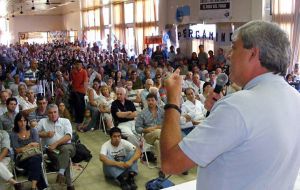 Eduardo Buzzi during the farmers meeting