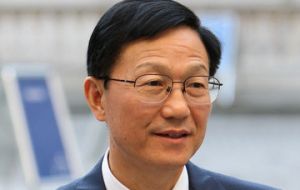 Chinese Finance Minister Xie Xuren 