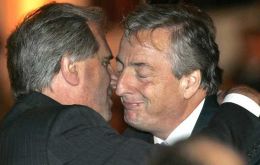 Uruguayan former president Tabare Vazquez and former president Nestor Kirchner 