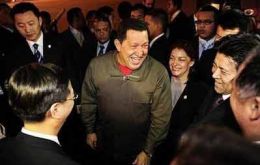 President Chavez with the Chinese delegation 