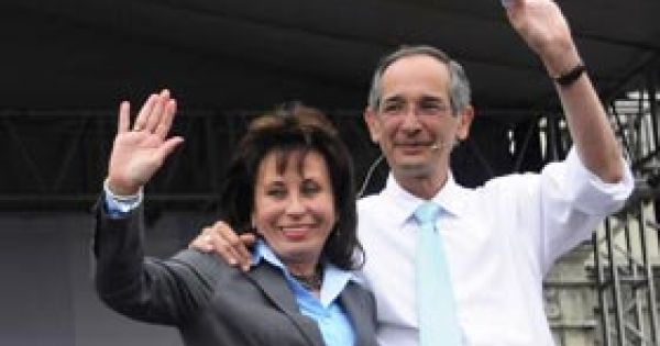 Guatemalas First Couple Divorce So First Lady Can Bid For The Presidency — Mercopress