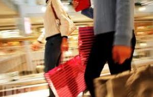 Consumer spending grew at an annualized rate of 4% in Q4