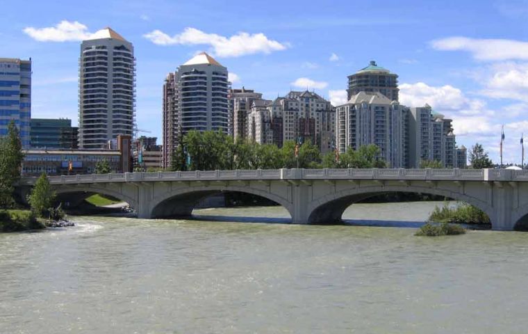 Calgary, an oil, agriculture and tourism hub of Western Canada  