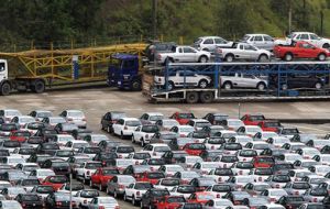 Thousands of Argentine cars remain delayed in the Brazilian border 