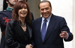 CFK and Berlusconi after the meeting: no journalists please!