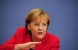 Chancellor Merkel says she has full confidence that Italy will address the issue 