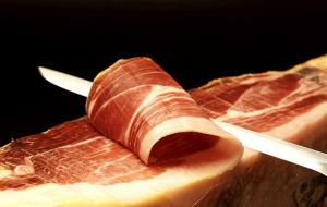 Anybody care for a slice of jamón Serrano?