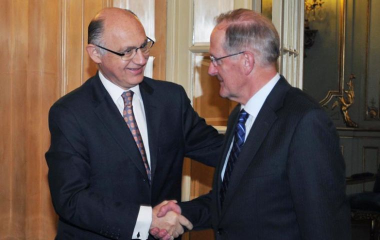 Timerman and Deiss meet at San Martin Palace in Buenos Aires (Photo MRECIC)