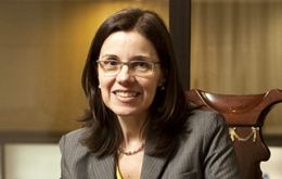 Maria Helena Santana, president of CVM wants investors to be less risk agencies dependent 