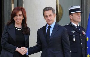 The Argentine president and Sarkozy at the Élysée Palace  