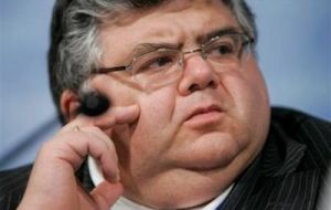 Agustin Carstens anticipates “an important correction in the next days”