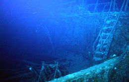 The SS Gairsoppa in 4.700 meters deep water 