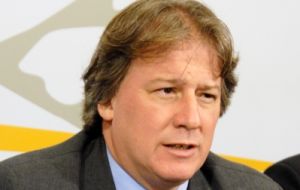 Risk rating agencies “underestimate Uruguay” complains Fernando Lorenzo 
