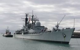 HMS Edinburgh in Cape Town 