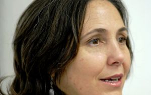 Mariela Castro supports gay rights in Cuba but calls dissidents “despicable insects”