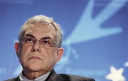 Lucas Papademos, the Euro zone ‘a guarantee for monetary stability’