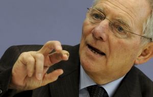 Finance Minister Wolfgang Schaeuble: “changes to the Lisbon Treaty can be done very quickly”