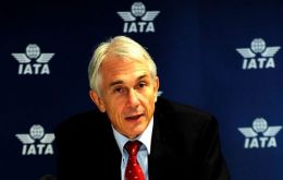 Tony Tyler, IATA Director General and CEO: whenever global growth falls below 2% airline industry profits turn into losses 