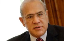 OECD chief Gurría congratulated Uruguay but “will continue to monitor”