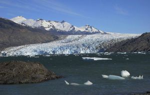 The Jorge Montt glacier is melting at a rate of one kilometre per year 